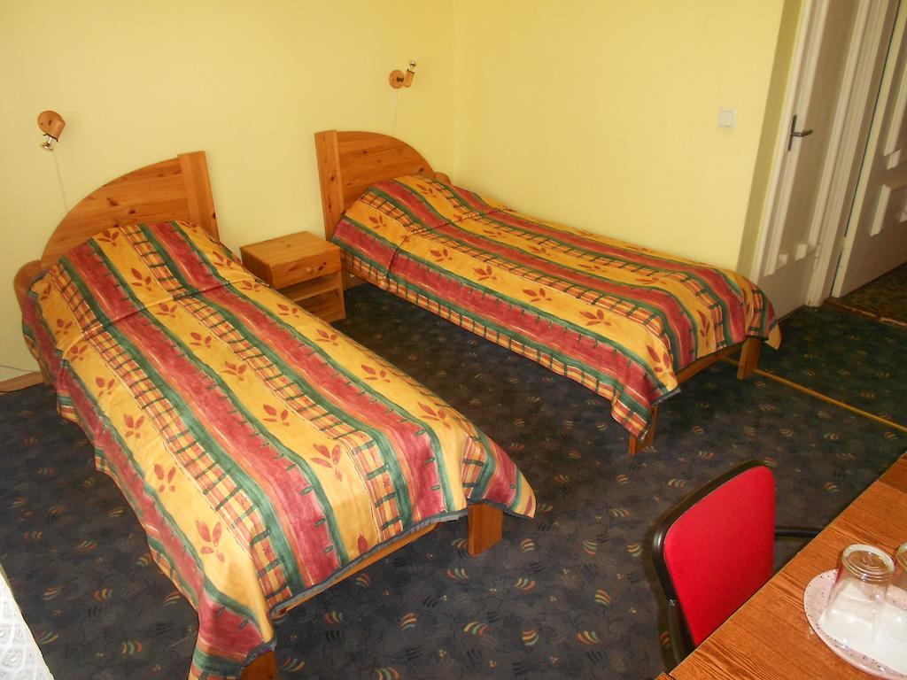 Kuivoja Holiday Center Loksa Quarto foto